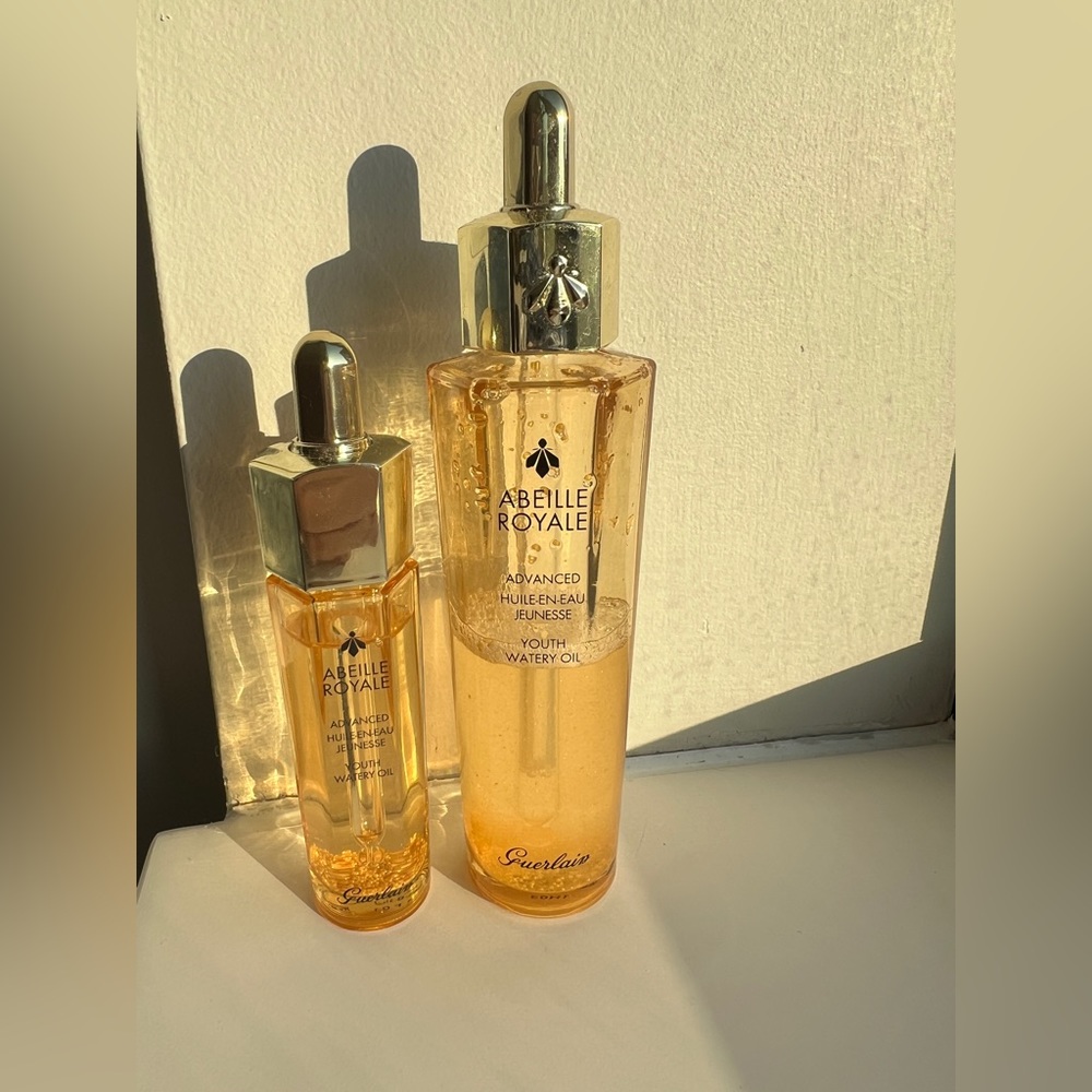 Abeille Royale Advanced Youth watery oil